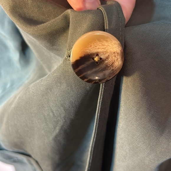 J.Jill army green bayleaf, lightweight, buttoned, collared blazer size XL petite - Picture 4 of 7